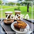 하얀봄 | 경주 황리단길 감성카페 통창 뷰맛집 대릉원뷰 조르바