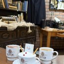 SLY | 광주 마륵동 카페 슬라이폭스 유튜버 친구가 픽한 비주얼 끝판왕 디저트 스노우맨 케이크 후기