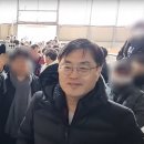 “더참사” “나가!”… 강진구, 시장 방문 한동훈에 접근하려다 야유 세례 이미지