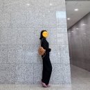 골지 니트 카디건 팬츠 셋업 출근룩 - 샤넬 듀마백팩, 비바이아 슬링백