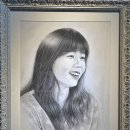 콩테연필초상화 이미지