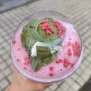 메가엠지씨커피군포당동점 | *메가커피 신메뉴 크런치빔 & 딸기시리즈 후기