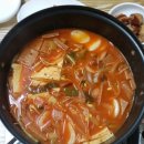 뚱이네식당 이미지