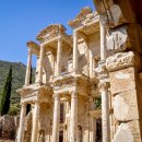 Turkey-Ephesus-library-of-Celsus-2 이미지