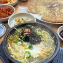 정수마을회관 | 피순대, 경기전 돌솥비빔밥집, 진미집 콩나물국밥, 용진분식, 백년가게 풍남옥, 카페 단숨, 현대수산회관)