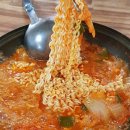 돼랑이김치찌개&뒷고기 이미지