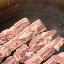 무쇠김치삼겹 - 남구 유엔평화로 26 | 부산 시청역 구워주는 삼겹살집 무쇠김치삼겹 추천 후기