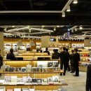 디큐브 백화점 이미지