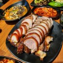 명품웃거리왕족발 이미지