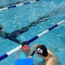 아이푸른 수영장 이미지