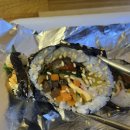 고수라김밥 - 북구 동문대로 102 | 서울 연희동 맛집 연희김밥 오징어김밥 맵고수 혼밥 후기 내돈내산