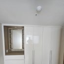 우리동네슈퍼 | 아파트 싱크대 신발장 붙박이장 문짝 교체 우리동네싱크대 - 인테리어 필름 시트지 작업 콜라보 후기