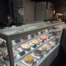 중앙동136 | [안산][중앙동] 케이크 맛집 딥다이브｜늦게까지 여는 디저트 카페