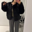 Amelia | 오데스 AMELIA FUR JACKET BLACK 퍼자켓 내돈내산 후기