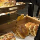 마들렌베이커리범어네거리점 | 내돈내산 범어네거리 빵집 맛집 마들렌 베이커리 딸기케이크가 특히 맛있었죠