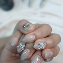 🎀 손끝에서 반짝이는 리본 선물, 실버 메탈 포인트 네일 [진주 금산 랄라네일]