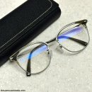 김근주안경 이미지