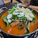 복지관 뒤 화장실 이미지