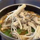 샤브샤브버섯칼국수 이미지