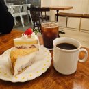 성산구 ⓒ-31 | 창원 가로수길 카페 토르테 케이크 디저트 맛집