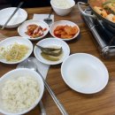 두꺼비 부대찌개 이미지