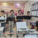 노래하는 하모니카 이미지