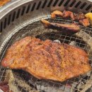 속초가면돼지 | 속초 돼지갈비 맛집 용촌고기집 숯불에 구워먹는 두툼한 갈비