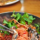 장비빔국수와 굴국밥 보쌈 이미지