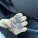 겨울의 작은 위로, 네일 | 디바 크리스탈 나이트 후기｜연말 네일추천 · 셀프 젤네일 · 크리스탈네일 끝판왕🖤겨울 이달의네일아트