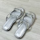 [그립 추천템] 저렴이 여름 신발 추천! 리본 투스트랩 실버 슬리퍼 리뷰 (호호마미엘)
