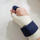 아그얼라 | 출산 후 손목 통증엔 얼라인비 손목보호대
