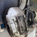 메인터넌스 개러지 | 벤츠 X253 GLC 220d 4matic OM651 - 앞 브레이크 패드, 디스크 로터, 센서 교환!