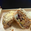 종문농장 | [서울 광장시장 맛집] 크림이 넘나 맛있는 아베베베이커리 (+ 웨이팅 후기, 빵추천)