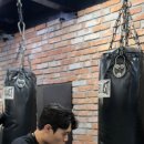 펀치팩토리 이미지