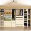 낡은옷장 이미지