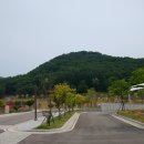 밀리터리 테마공원 화장실 이미지