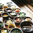 명사의 밥상 (10) 디자이너 이상봉의 곤드레돌솥밥-외국 손님들도 반한 한국의 맛 이미지