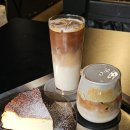 대림로 | 신대방역 카페 디스턴스커피 흑임자라떼 치즈케이크 맛집