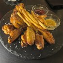 ARTLOUD House 이미지