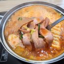 럭키식당 | 시립대 부대찌개 맛집, 후문 혼밥 가능한 ‘럭키식당’ 1인분 후기