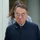 법원 앞 이미지