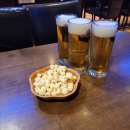 서초역 3번출구 앞 이미지