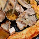 명가솥뚜껑서귀포흑돼지 이미지