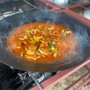 참나무능이버섯백숙 이미지