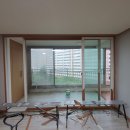대구/경산 인테리어필름 시트지시공 후기] 경산...교체 타일 욕실공사 조명교체 도배 실크 장판 2.2T