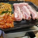 황금돼지식당 이미지