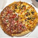 크런치미트 | 도미노 그릴드 패티 치즈버거+더블 미트 할라피뇨 피자, 하트&amp;크런치 치킨