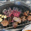 고기굽는 사람들 이미지
