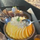 가야토스트 | 행궁동 케이크 망고빙수 맛집 카페 스퀘어드 복숭아 프렌치 토스트 후기