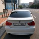 [판매완료] BMW/E90 320i/3100만원(현금차)/10년3월/살짝긁힘/27000km/알파인 화이트 이미지